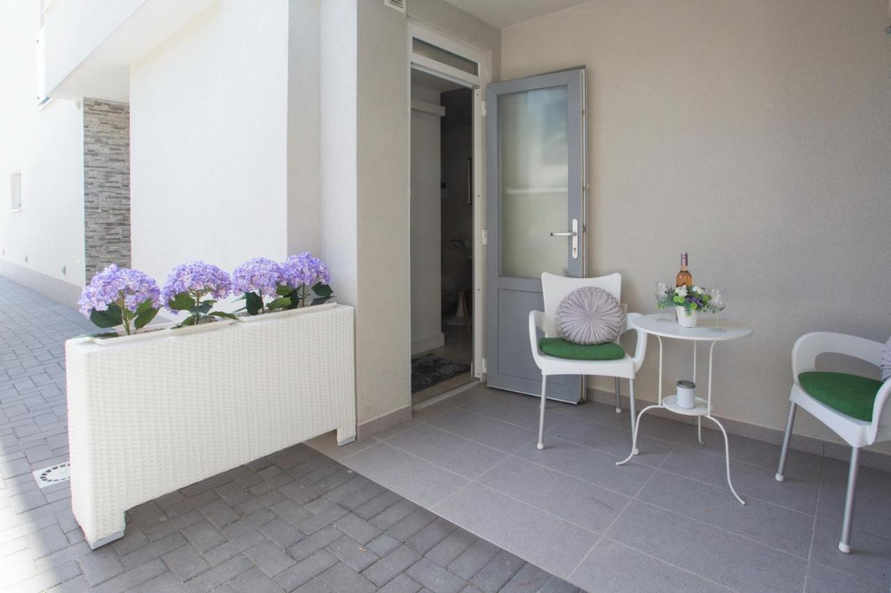 Studio Ruza Makarska Exterior foto